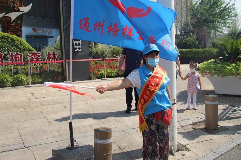 <strong>男人的鸡又大又长又粗视频</strong>